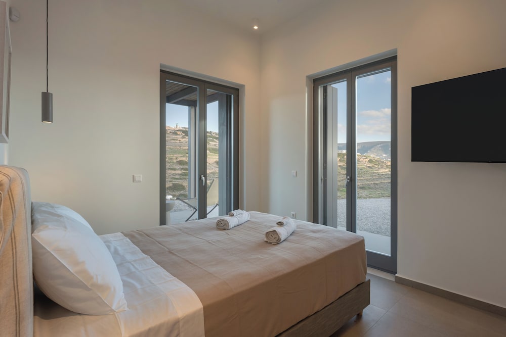AVERA VILLAS