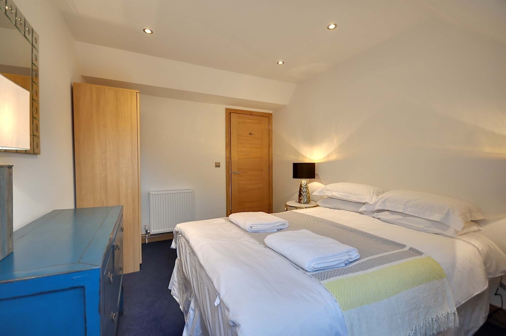 Pippin House B view 5