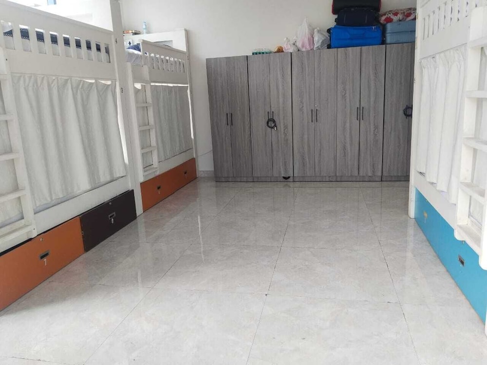 Nas Villa Luxury Hostels
