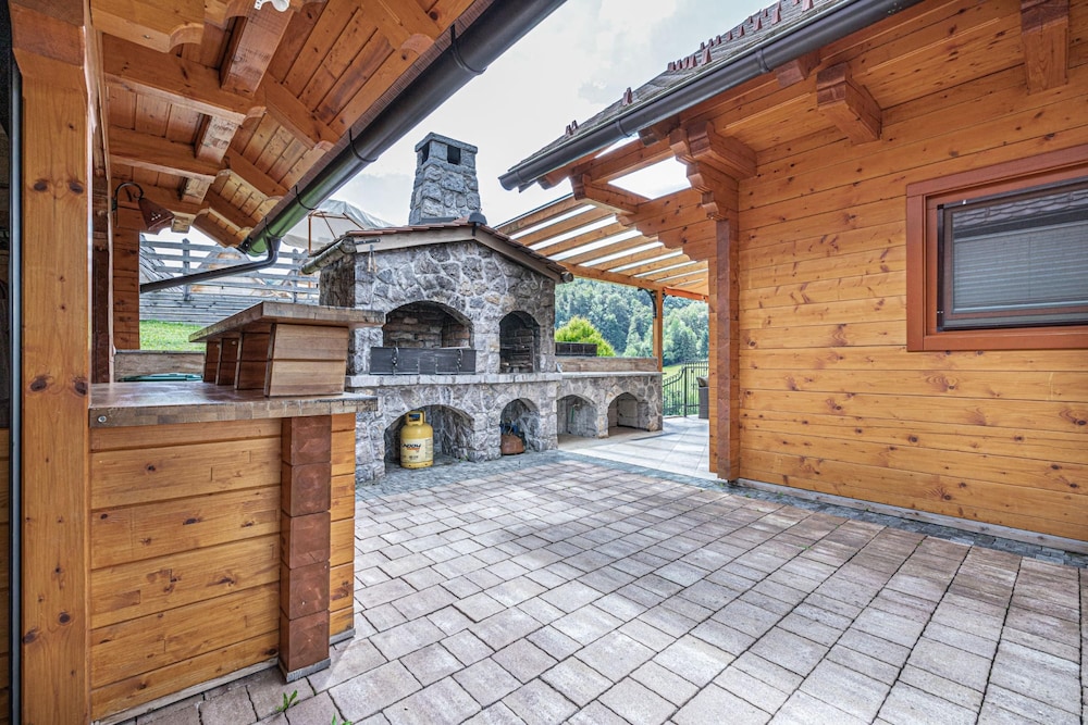 House Of Nature With Sauna And Tents