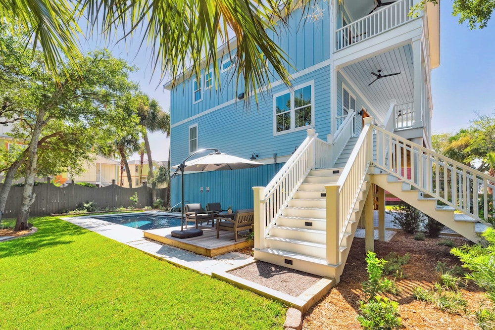 Windward House by Avantstay Walk to Beach + Restaurants Saltwater Pool