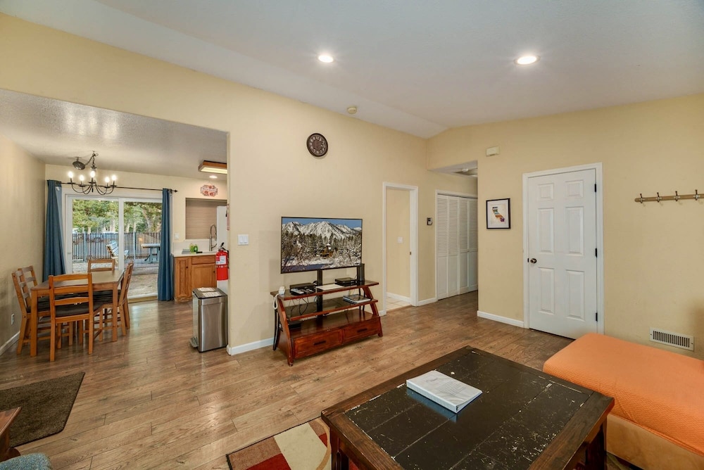 1821 Arrowhead 2 Bedroom Home