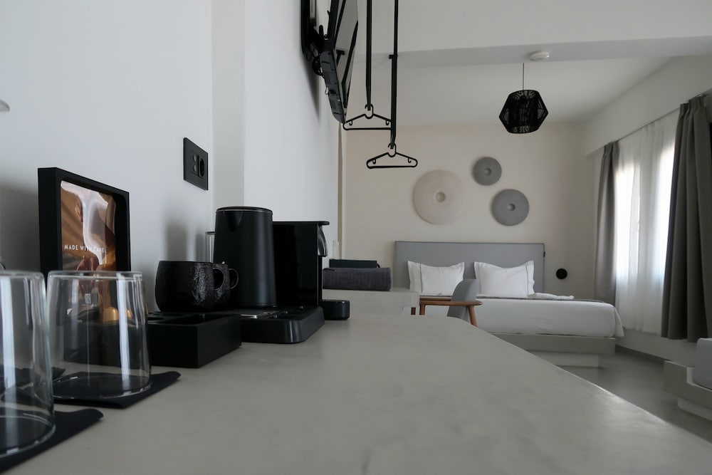 Blé Suites Santorini