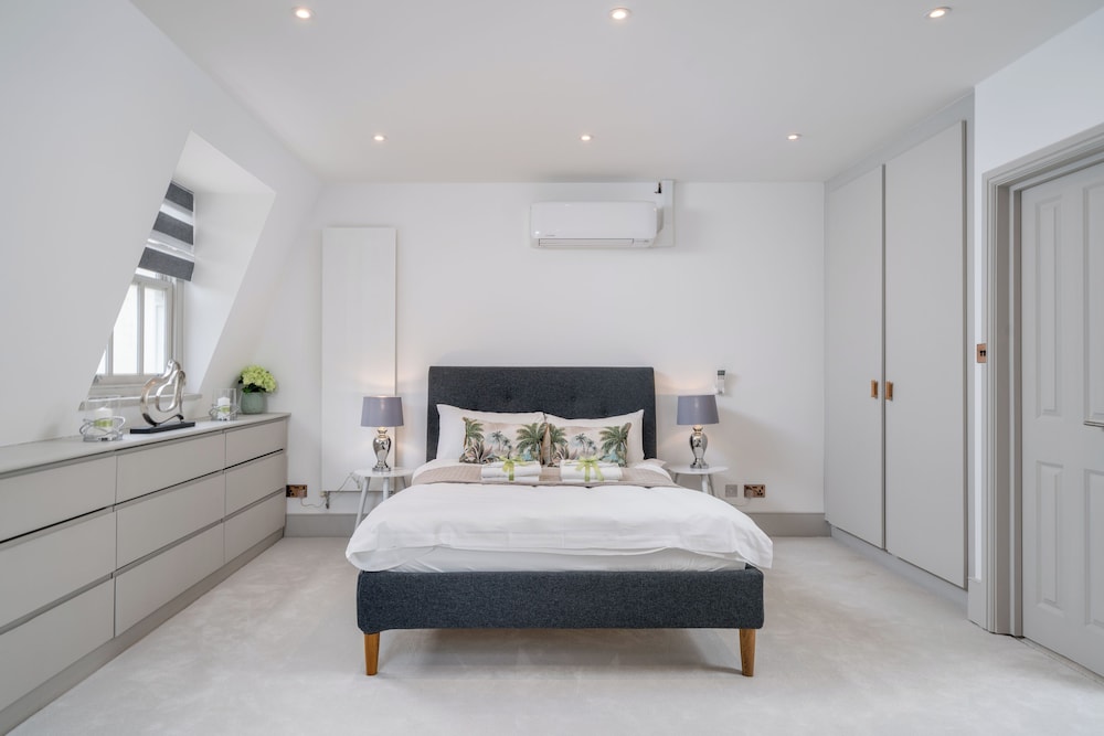 Luxury Eaton Mews House in London