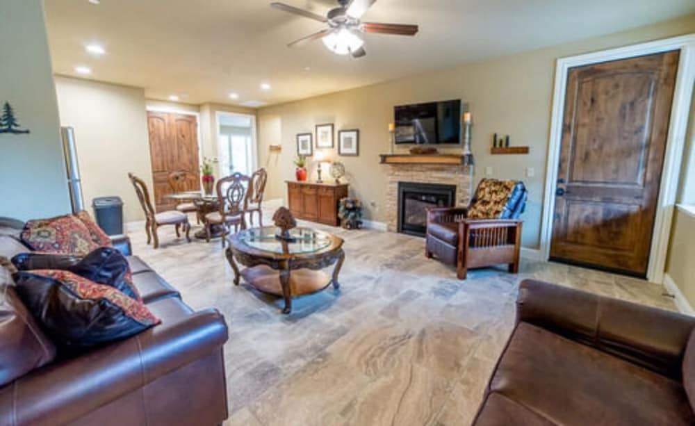 Inn the Woods Suites
