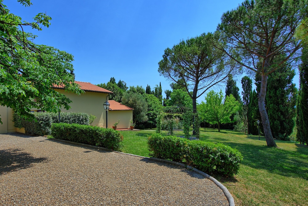 Villa Leonardo
