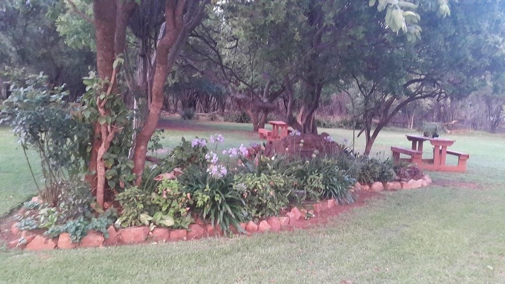 Le Bougainville Guest House