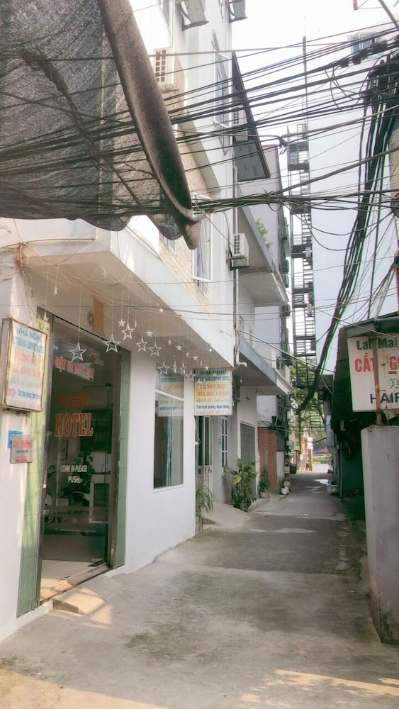Huy Hoang Airport Hotel