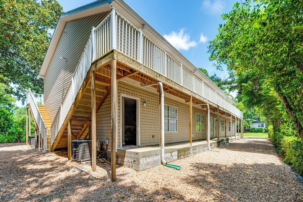 Universities, Parks & More: Getaway in Tallahassee