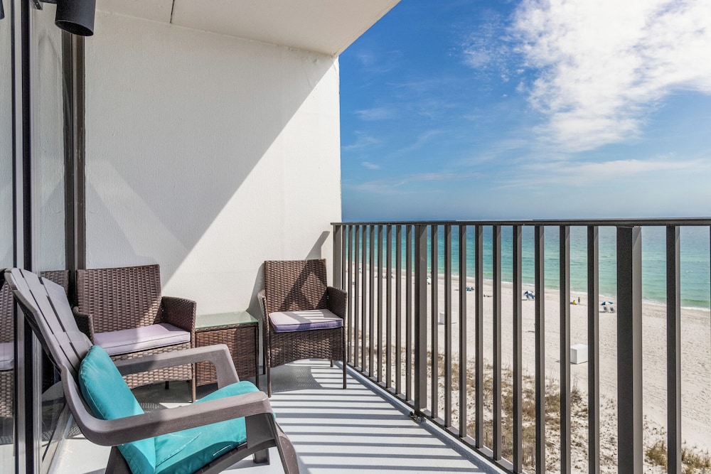 Island Sunrise by Southern Vacation Rentals