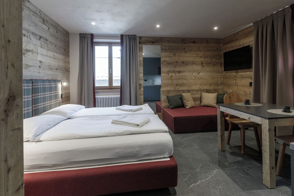 BAITA LARIX BORMIO