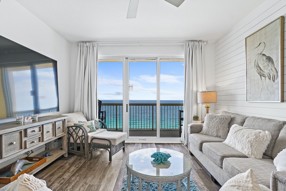 Calypso Beach Resort by Panhandle Getaways
