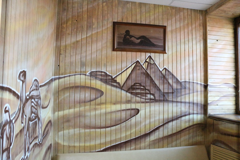 Gostiny Dvor Hotel - Hostel