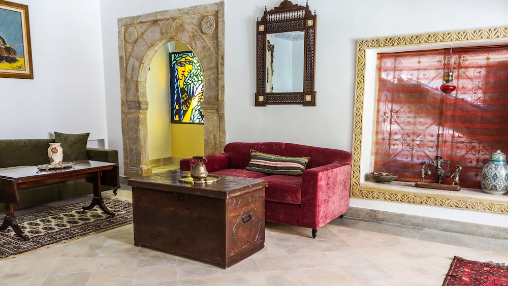 Dar Souad