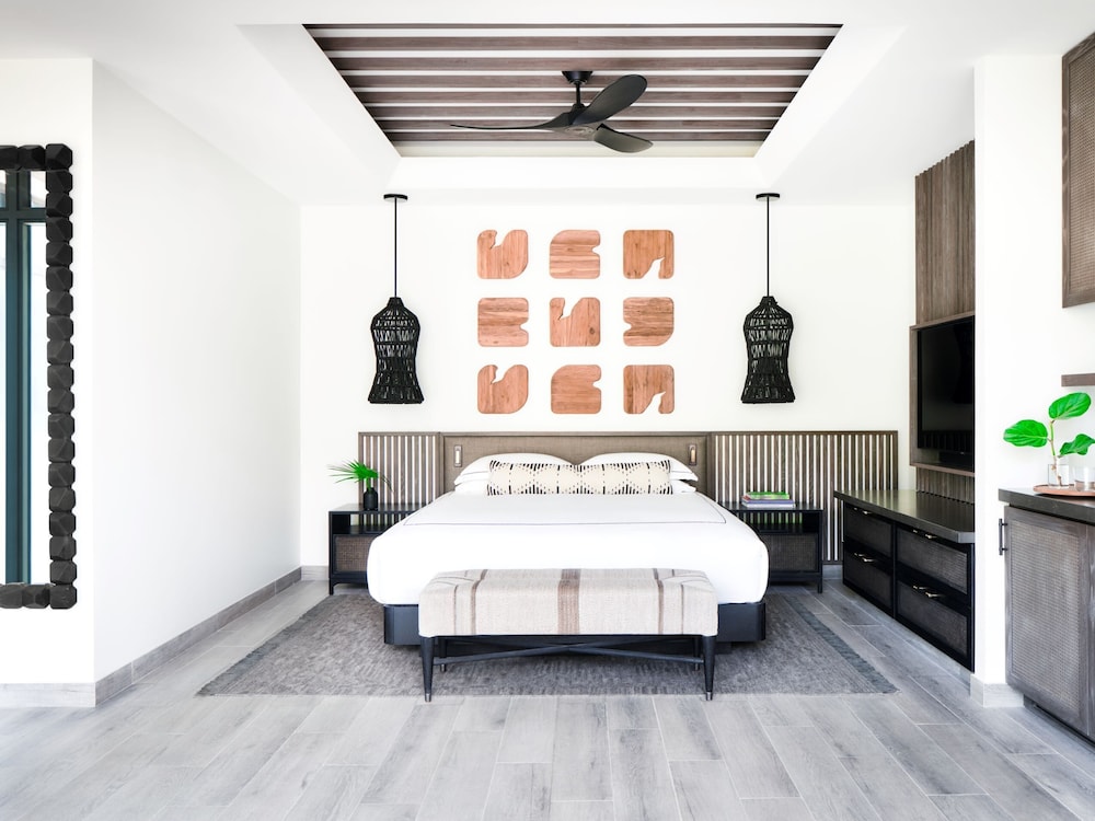 Kimpton Grand Roatan Resort And Spa by IHG - Photo 21