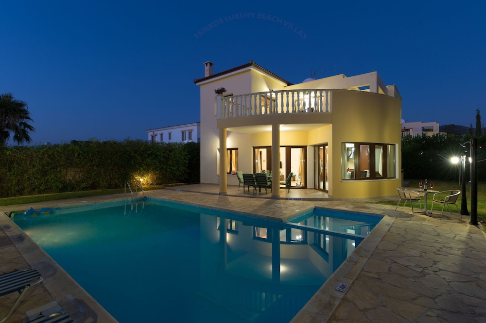 Villa Tsikkos Pende in Argaka