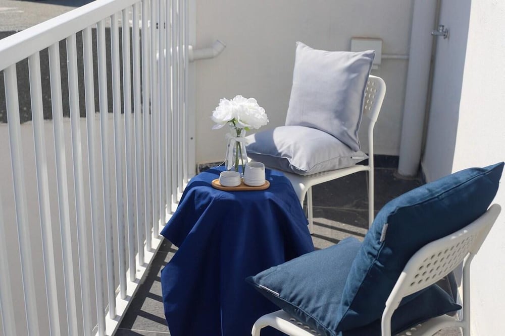 Stunning 2 Bedroom, 2 Bathroom apt St Julians photo 3