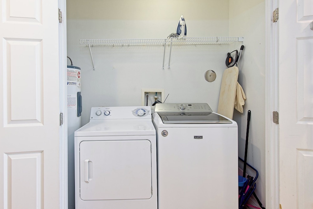 San Carlos #605 by Southern Vacation Rentals
