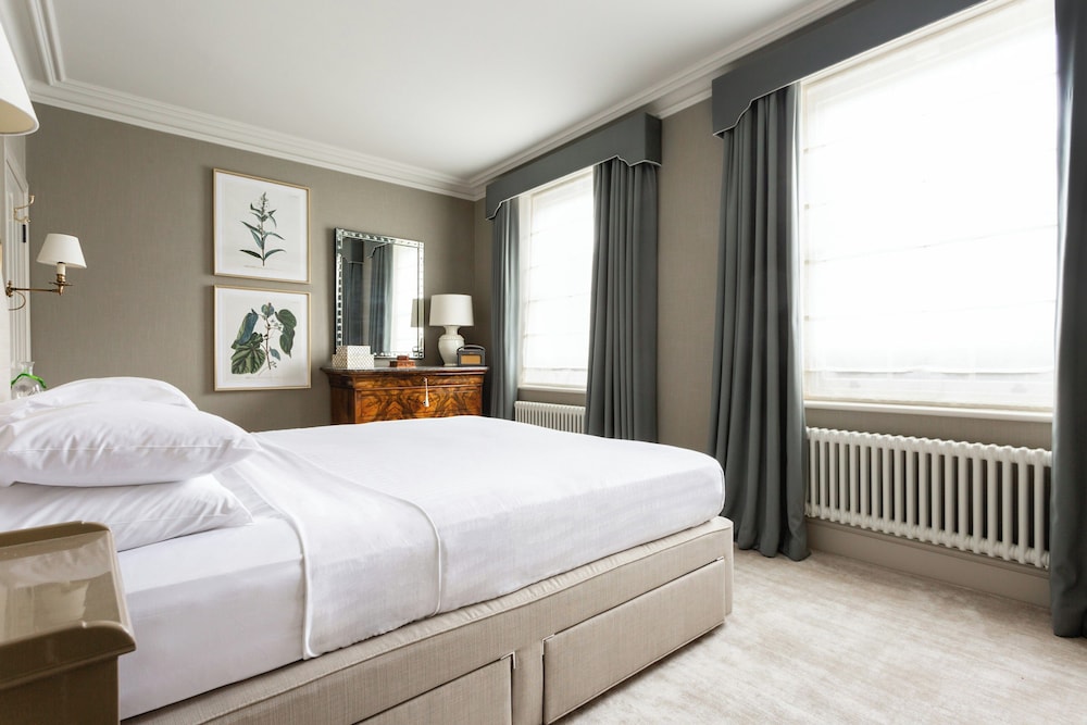 First Street III by Onefinestay