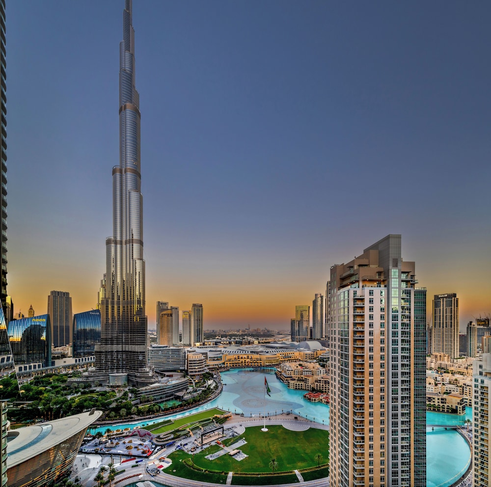 Roomszy Residences - Opera Grand