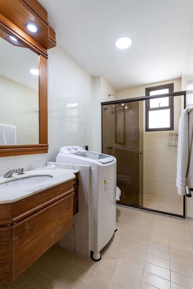 (1006) Apartamento com 2 Suítes e Vista para o Cristo