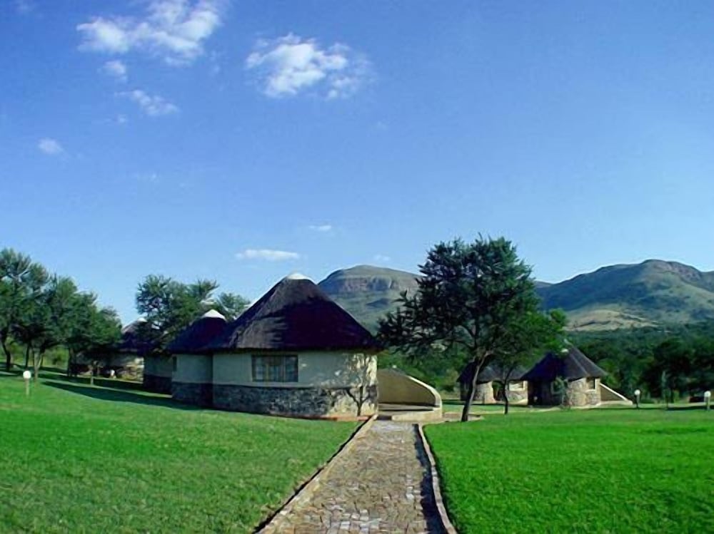 Tiveka Game Lodge