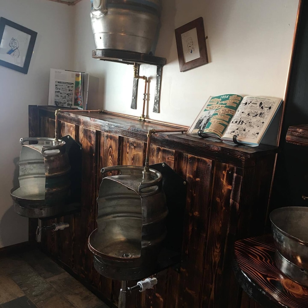 Whitebridge Hotel