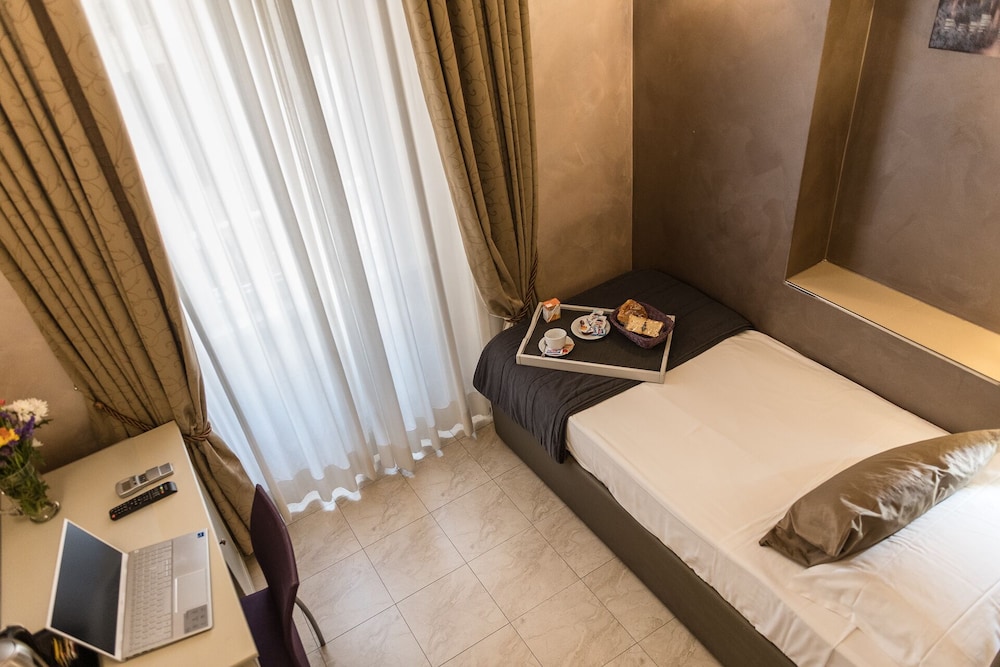 Aelius B&B by Roma Inn