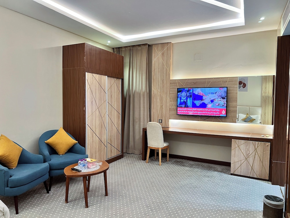 AL Ewan Pro Serviced Apartments