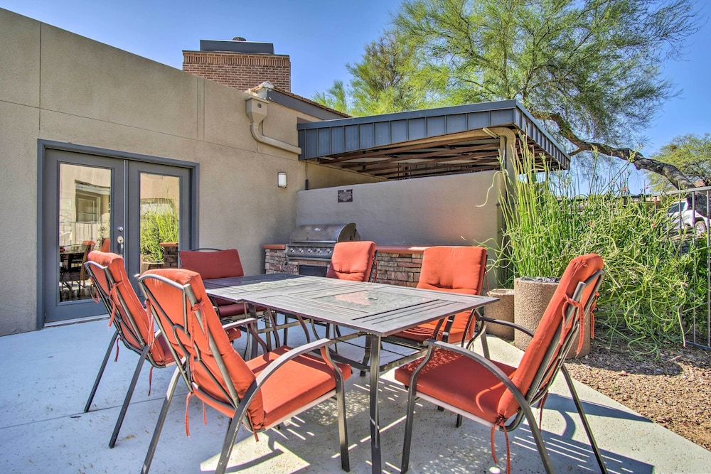 Mountain-view Tucson Condo w/ Outdoor Pools! view 4