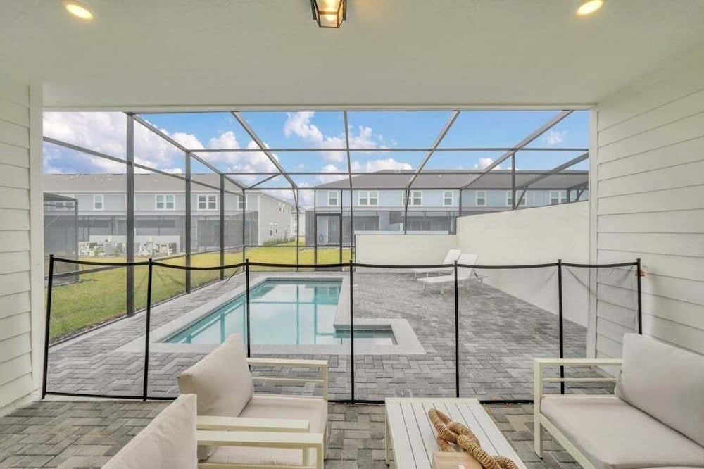 Amazing Theme Rooms Kids Will Love! 5 Bedroom Townhouse