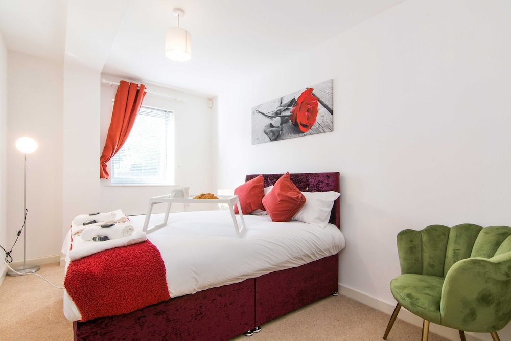 Fremington Court, Coventry - 2 Bedroom Apartment view 3