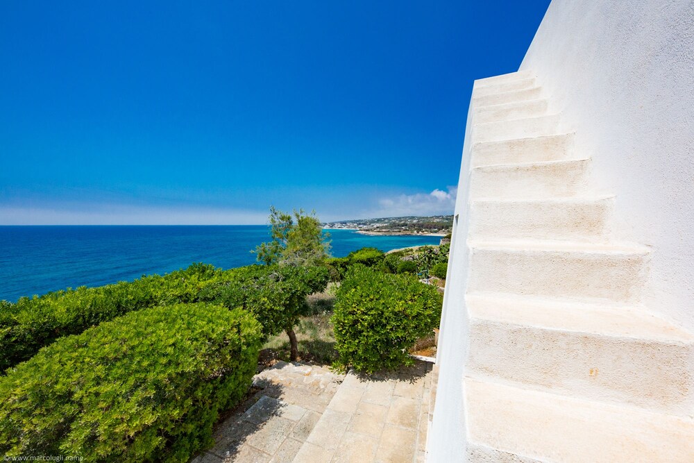 Villa Finestre sul Mare I view 5