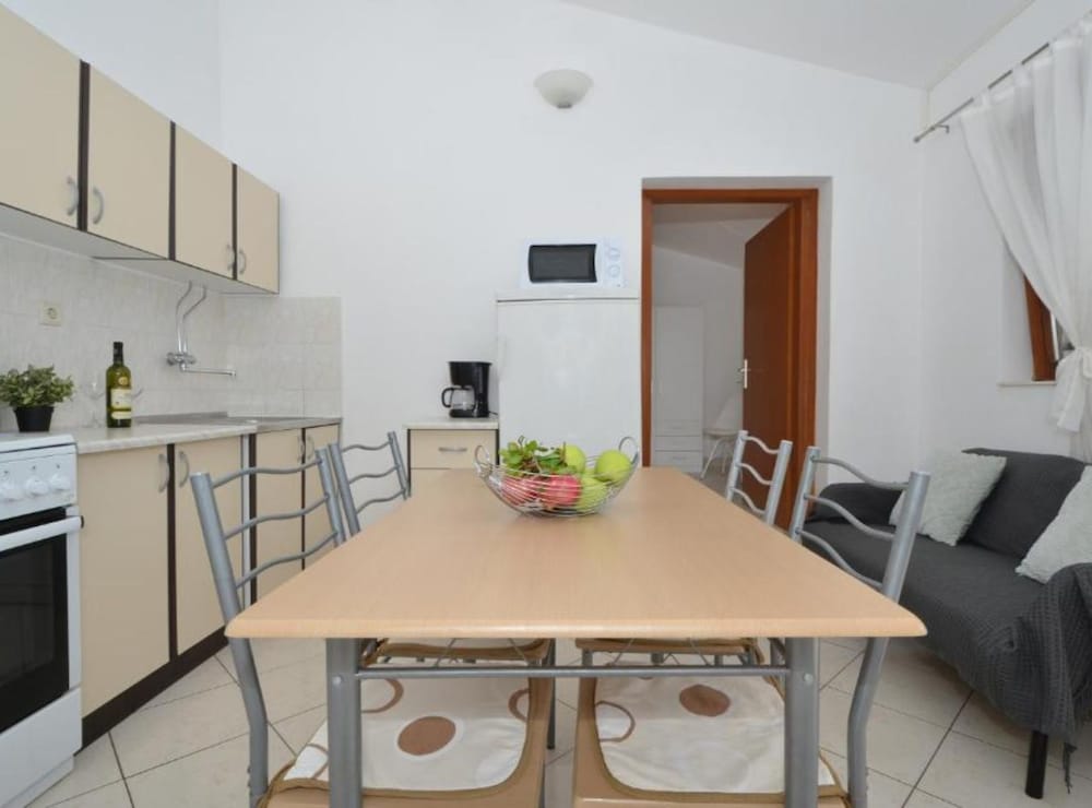 Apartments Nina