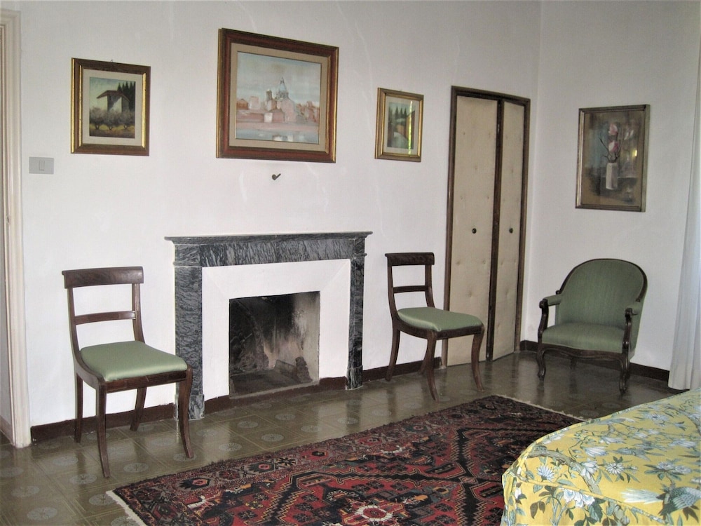 Belvilla by OYO Villa Galati view 5