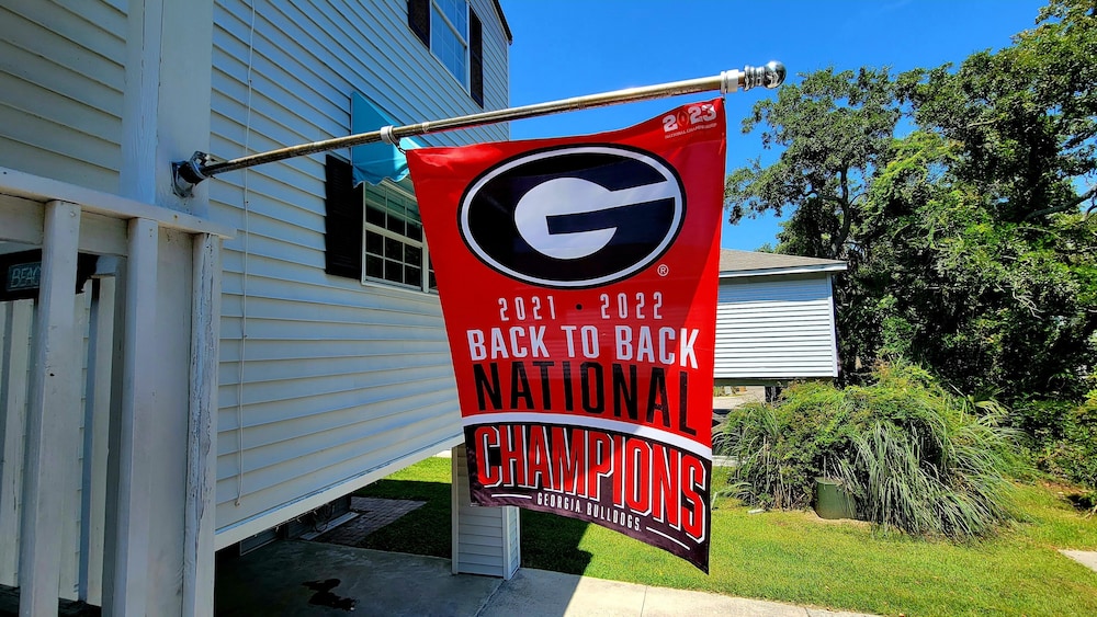 Bulldawg Beach Bunker Tybee Vacation Rentals