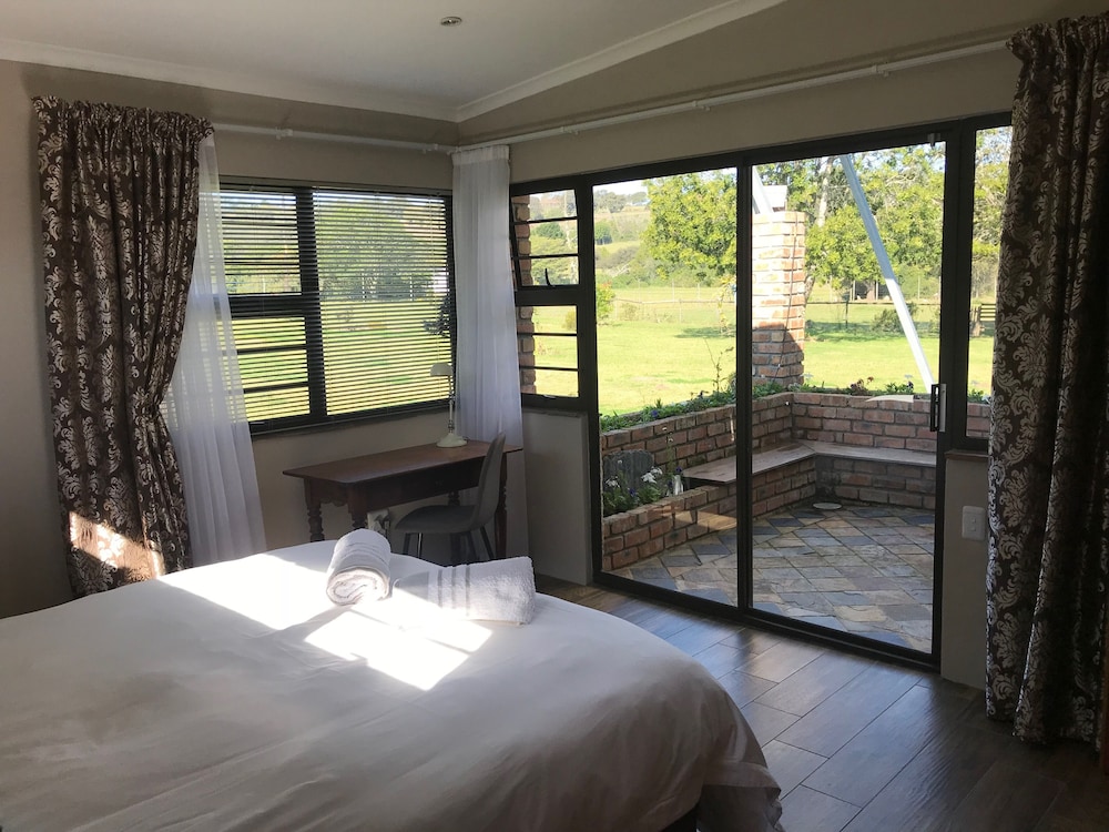 Sandpebbles Estate