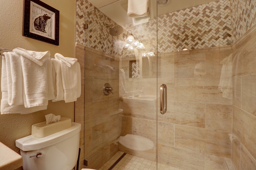 SkyRun Copper Mountain Resort Vacation Lodging