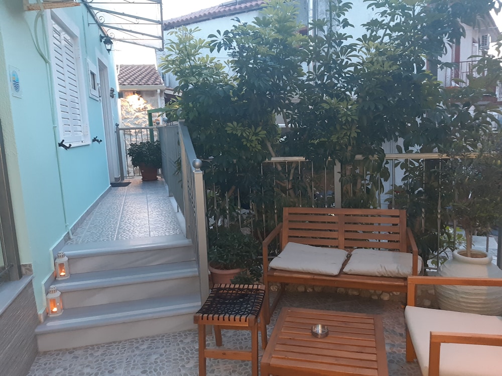 Paraskevi's Luxury Studios