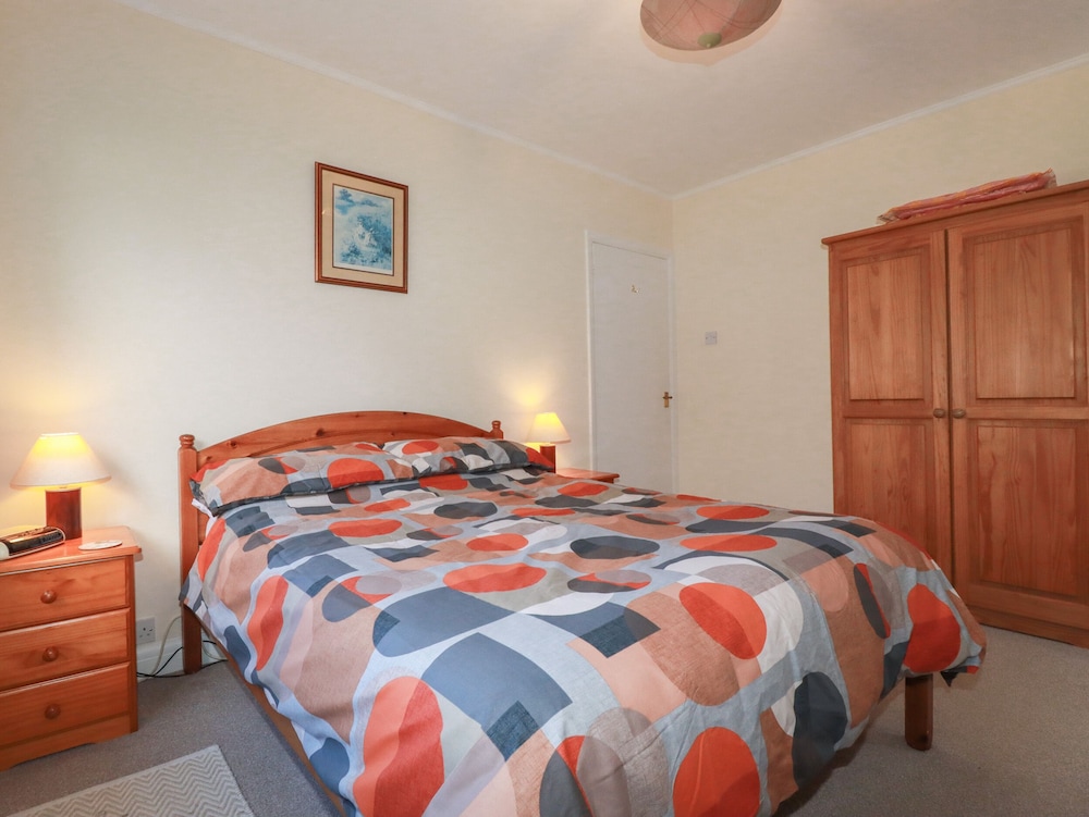 Truro Vacations - 5 Carlyon Road - Property Image 8