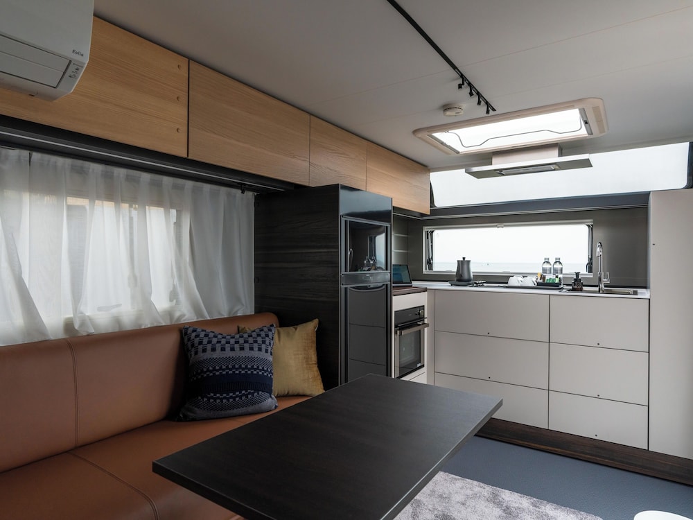Aquaignis Awaji Island  TRAILER PARK