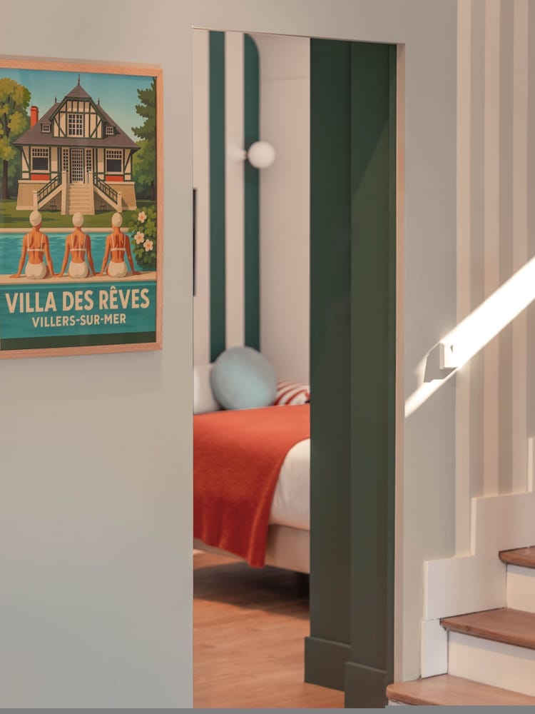 Villa des Reves Luxury in Villers Pool Jacuzzi Padel Court Close to Deauville