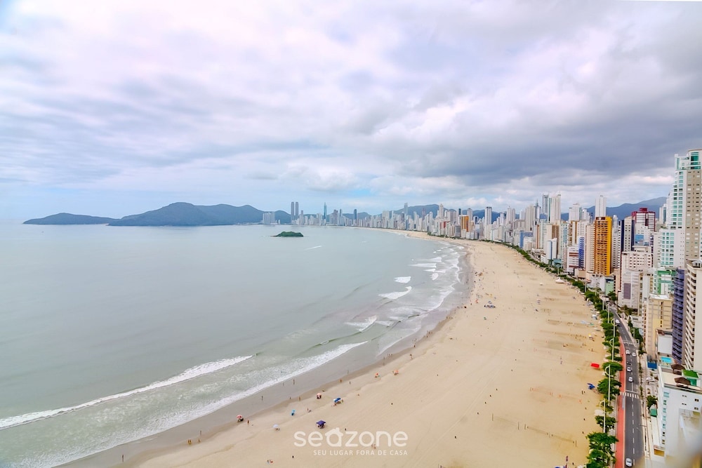 Apartment With Privileged sea View 4 Suite Etl2702