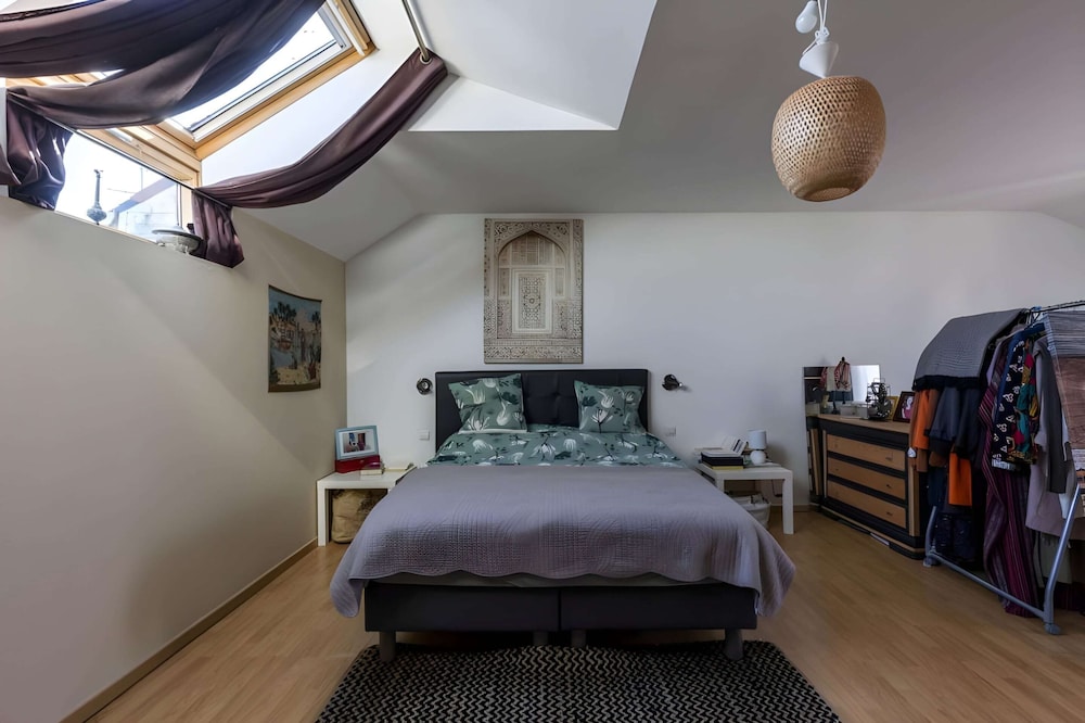 Trackside Retreat - Ideal Base in Le Mans