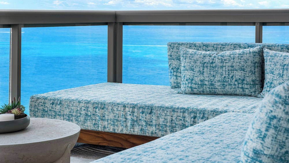 Luxury Vacation Rentals at The Setai by LRMB