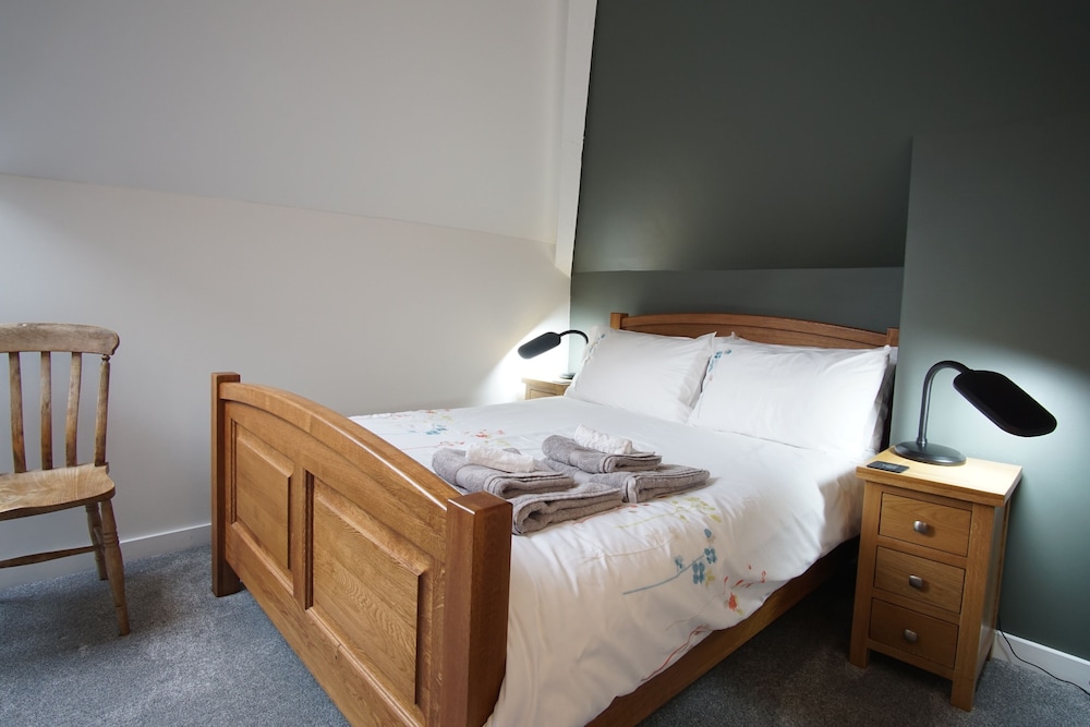 Stunning Exeter Apartment view 2