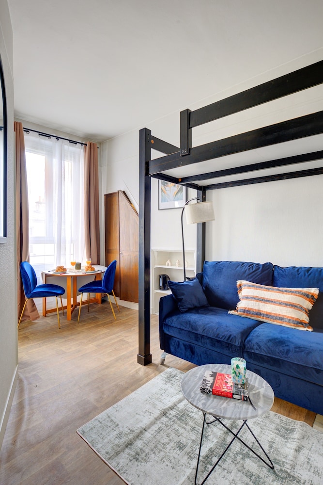 Cozy Studio for 2 in Le Marais