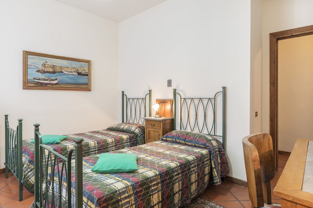 Trastevere Roomy Apartment