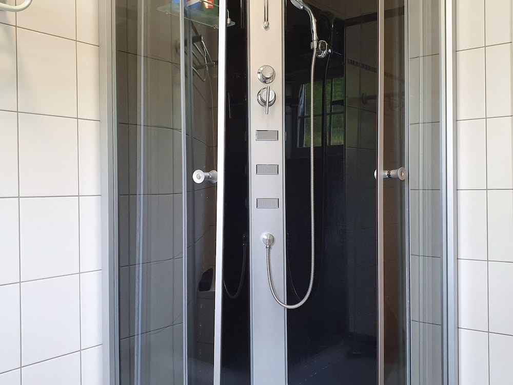 Luxury Holiday Home in Marchin With Wellness