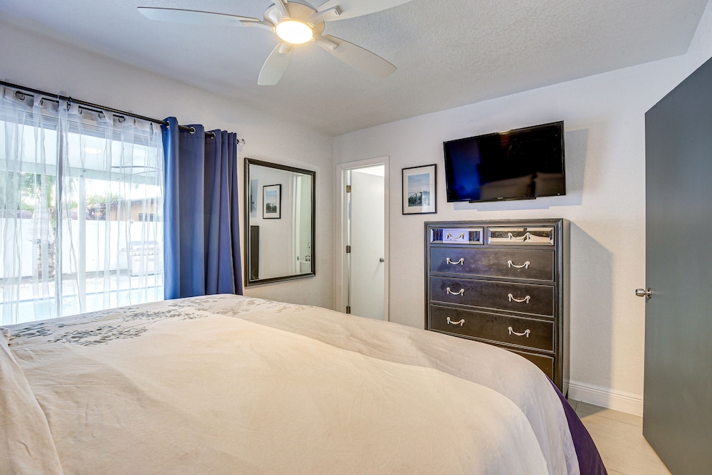 Fort Lauderdale Vacations - Sun-soaked Lauderdale Lakes Home w/ Private Pool! - Property Image 10
